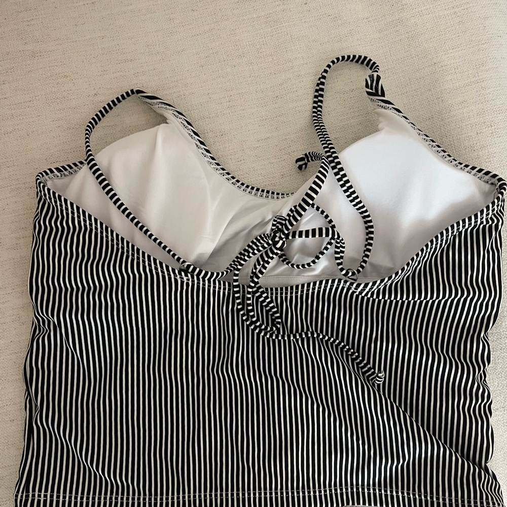 Coral Reef Centara Top | Black & White Stripe